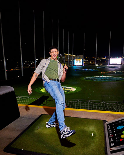 Live music and entertainment at Topgolf Riyadh